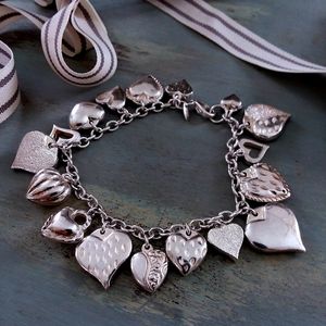 JCM Mauritius hearts charm bracelet 925